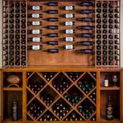 Wine peg system 2025